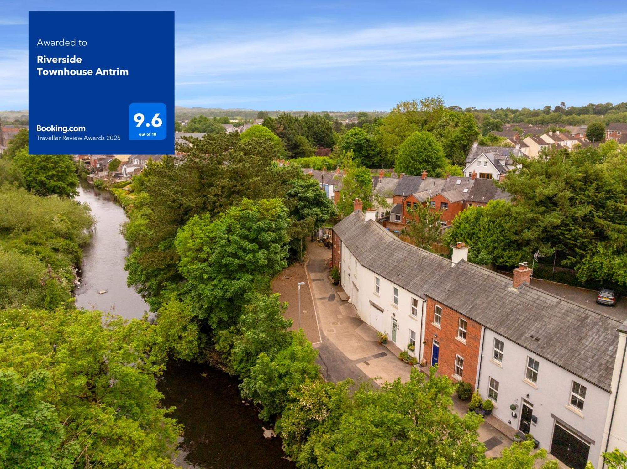 Riverside Townhouse Antrim Exterior photo
